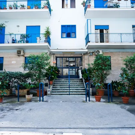 La Casa Di Toto * Naples