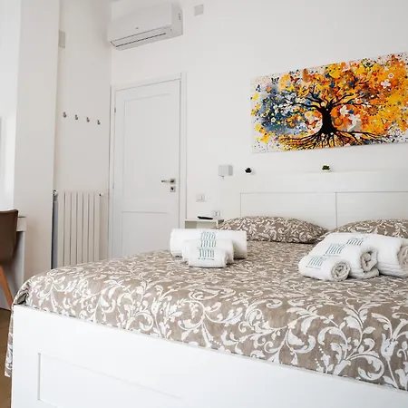La Casa Di Toto Naples